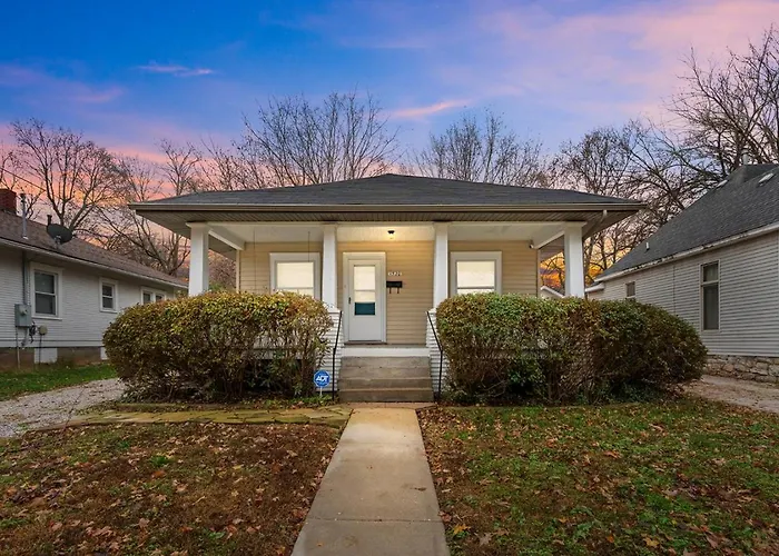 Quiet 2Br Near Mercy Dog Friendly, Week & Mo Rates